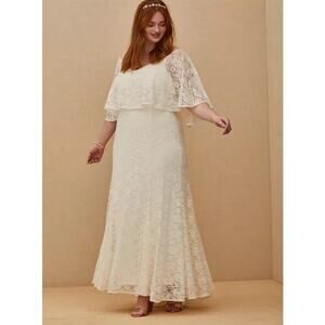 Torrid sz 22 Ivory Lace Capelet Wedding Dress gown boho new with tags $198